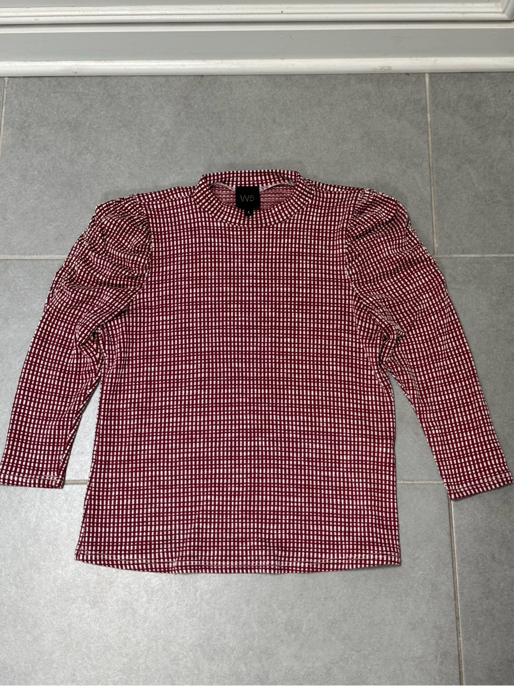 W5 Red and White Checkered Mock Neck Long-Sleeve Top